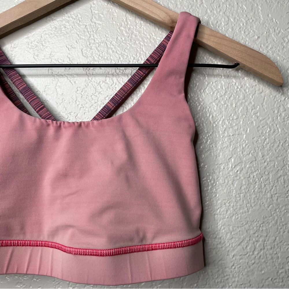 Lululemon Energy Bra Strappy Cross-Strap Sports Bra Size 6 - Picture 4 of 14